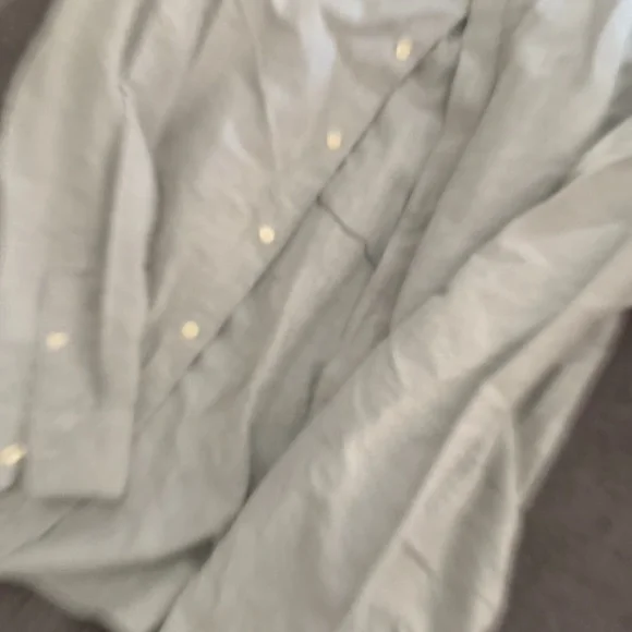 h&m button down - Picture 2 of 4